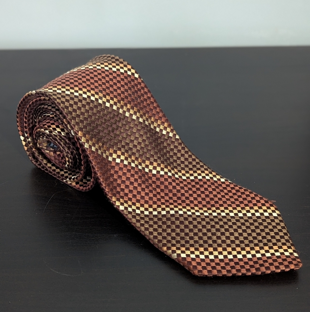 Sazzari Made In Italy Men's 100%‎ Silk Brown Checkered Tie